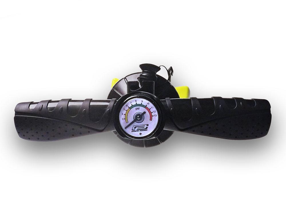 Big Pump high volume pump for kites and wings - close up of PSI dial - Ocean Rodeo